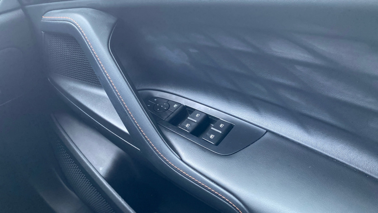 MG HS 1.5 T-GDI SE 5dr DCT Petrol Hatchback